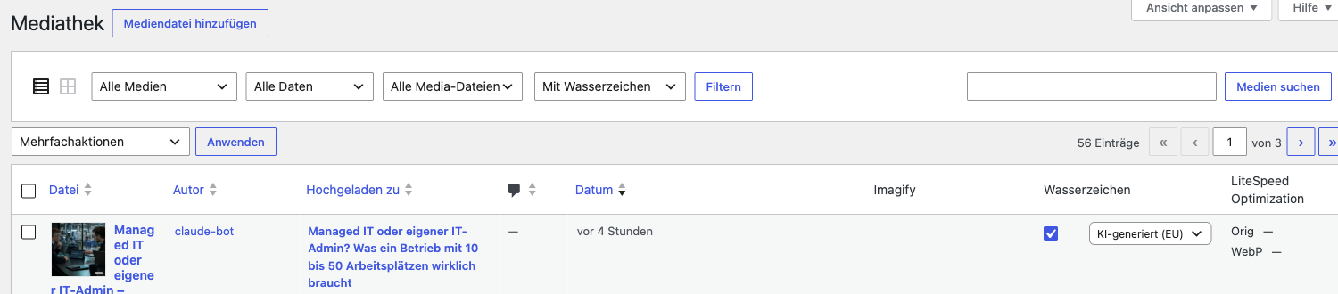 Die Medienliste in WordPress mit der Spalte Wasserzeichen, Haken und Profilauswahl KI-generiert (EU)